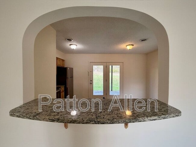 Building Photo - 31 Dawnwood Cir