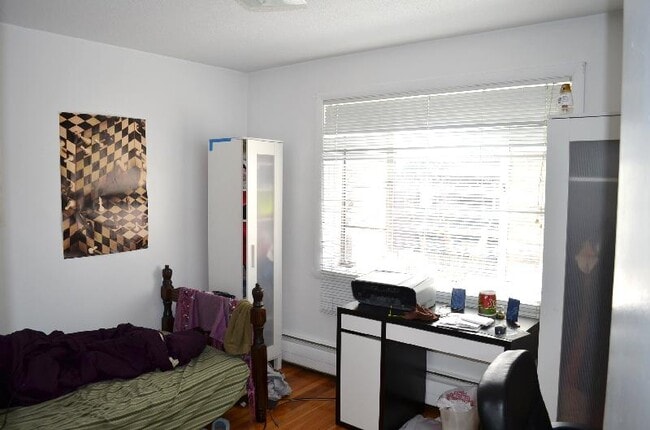 Building Photo - 50 Evergreen St