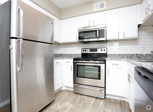 huntington cove townhomes & apartments