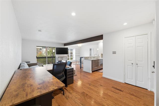 Foto del edificio - 4837 Cedar Springs Rd