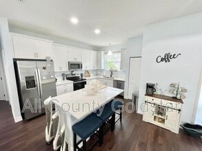 Building Photo - 14108 Chesswood Ln