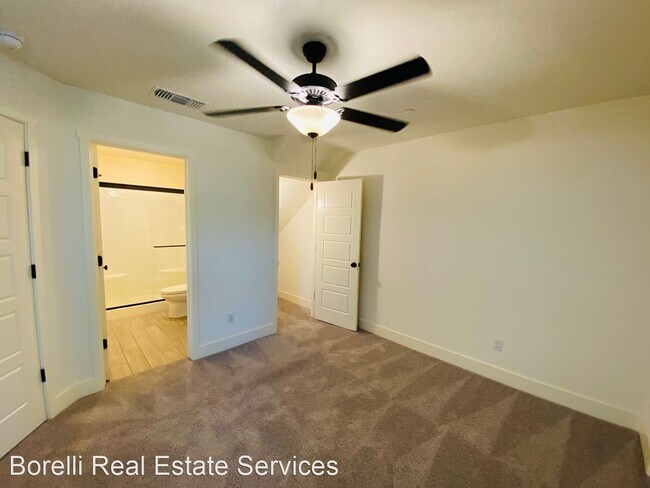 Foto del edificio - 5 br, 4 bath House - 1610 Ryegrass Way