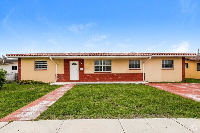 Building Photo - 1840 NW 121st St
