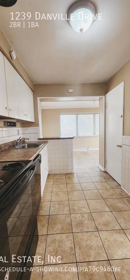 Building Photo - 1239 Danville Dr