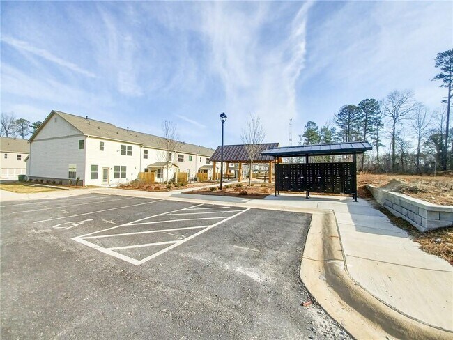 Building Photo - 6781 Cedar Glen Rd