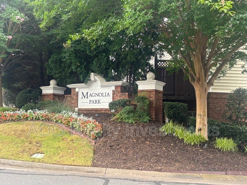 Foto principal - 5478 Werburgh St