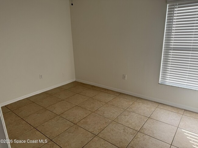 Building Photo - 1648 Sweetwood Dr