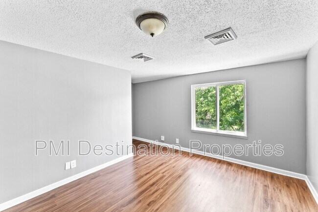 Foto del edificio - 9408 East 23rd St S