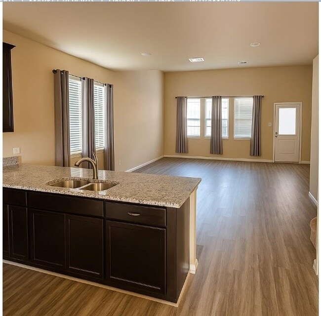 Building Photo - 15602 Egret Field Ln