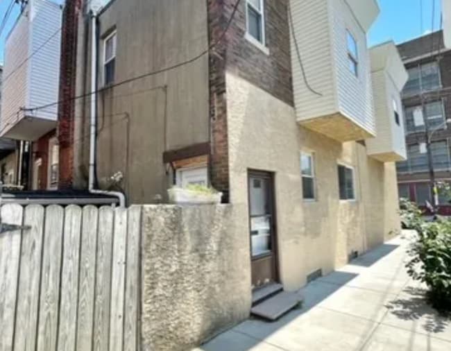 Foto del edificio - 413 W Porter St