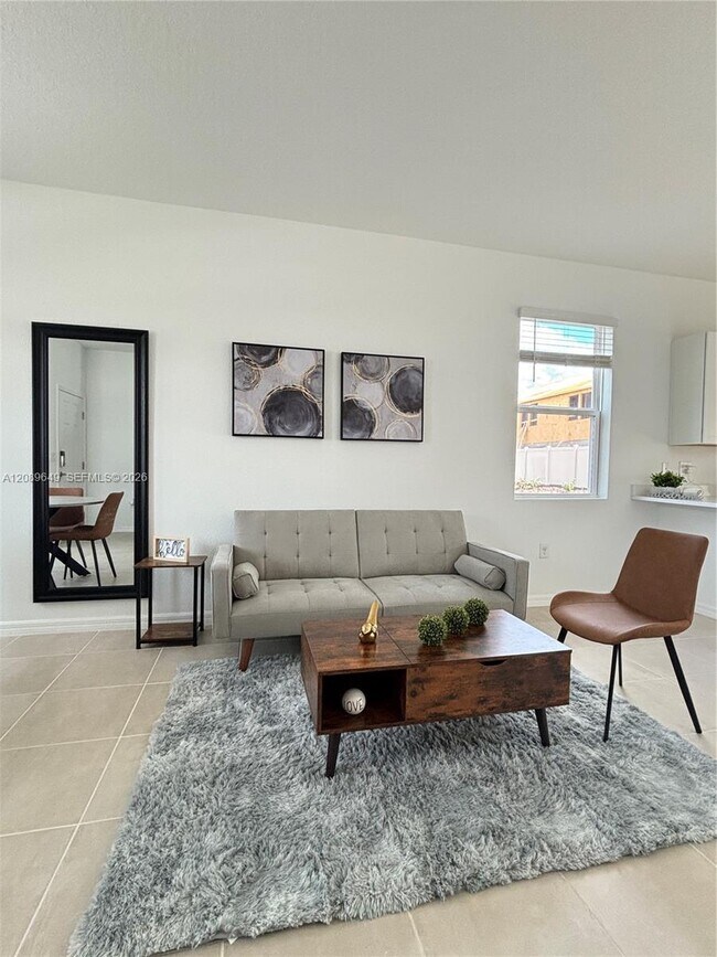 Foto del edificio - 8768 Daybreak St