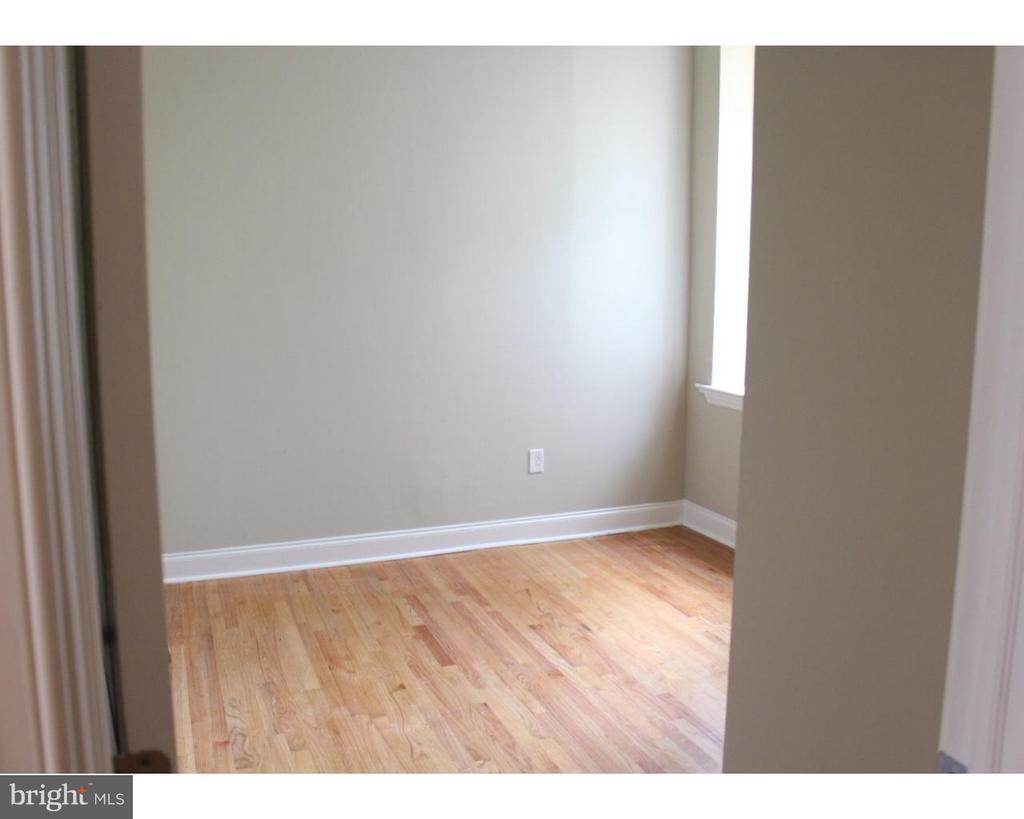Foto principal - 408 S 9th St
