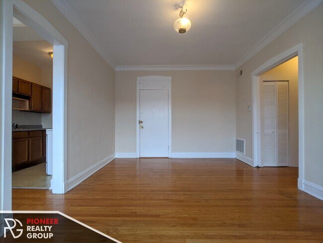 Foto del edificio - 2244 W Wilson Ave