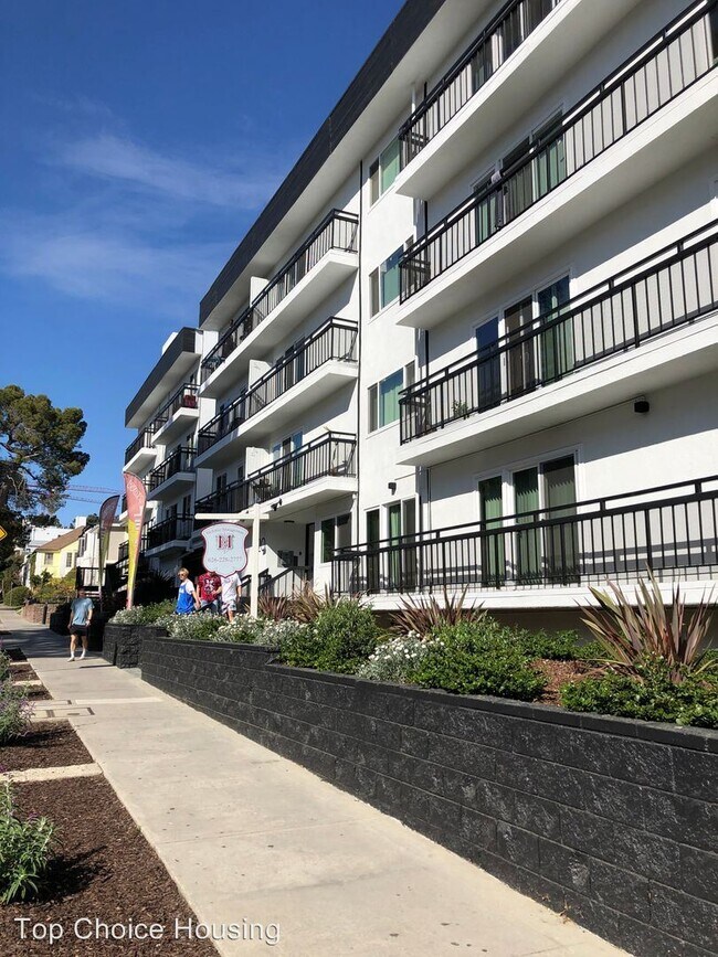 Foto del edificio - 520 Kelton Ave
