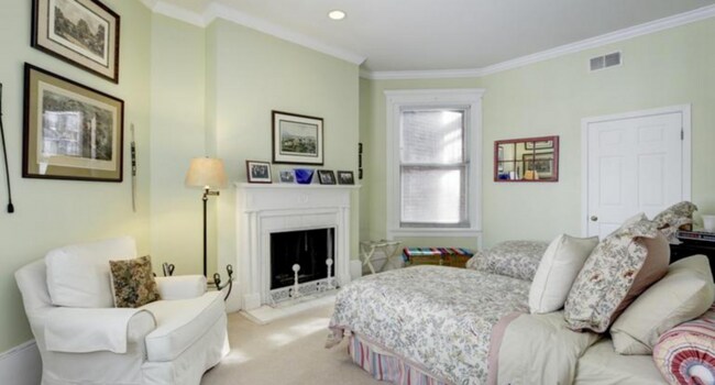 Foto del edificio - 1717 P St NW