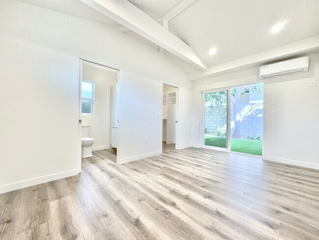 Foto del edificio - 4244 Inglewood Blvd