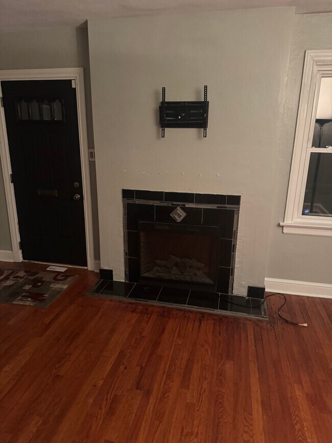 Foto del edificio - 3512 Belaire Pl