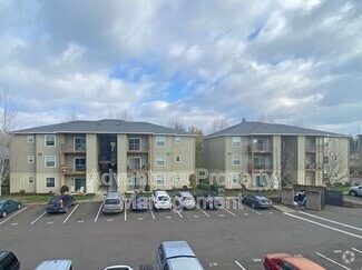 Building Photo - 522 Catron St N
