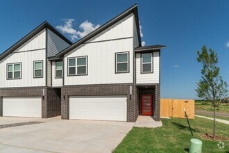 Building Photo - 19610 Molly Dr
