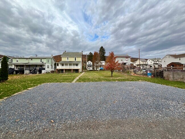 Foto del edificio - 423 Center St