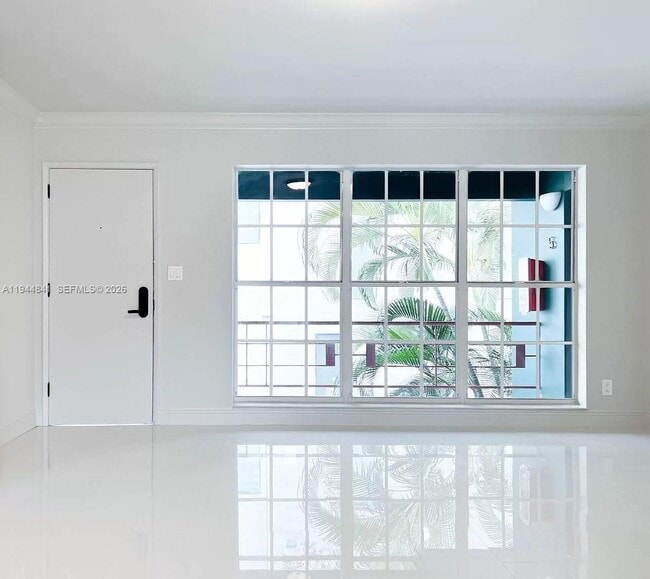 Foto del edificio - 1007 SE 2nd Ct