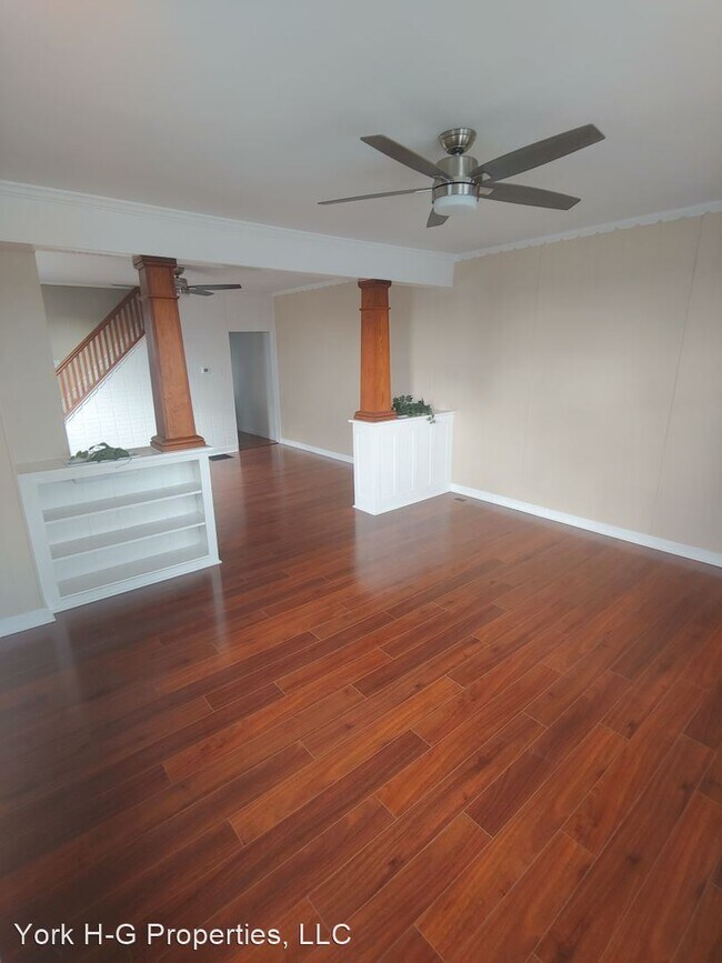 Building Photo - 3 br, 1 bath House - 213 Martin Street