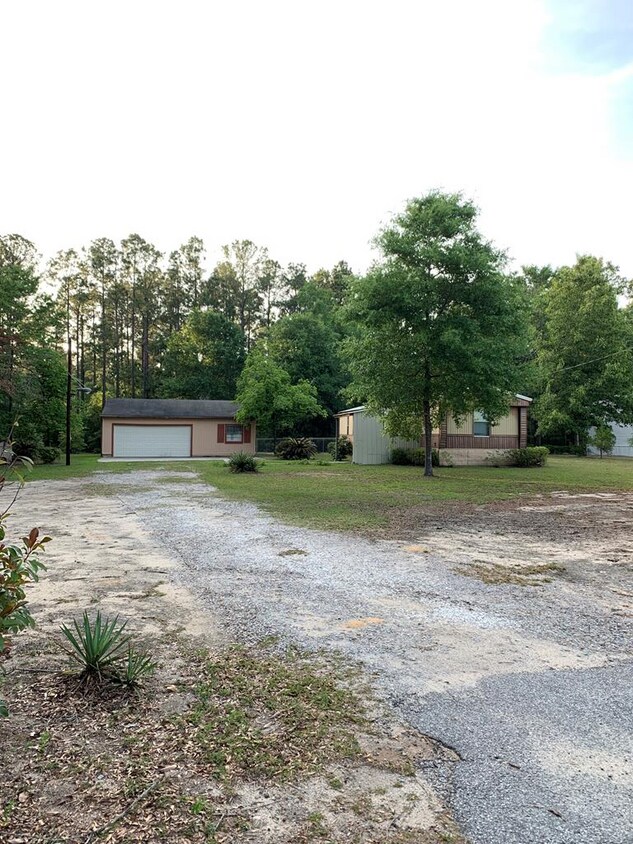 1506 Princes Trace Cir, Summerton, SC 29148 House Rental in Summerton