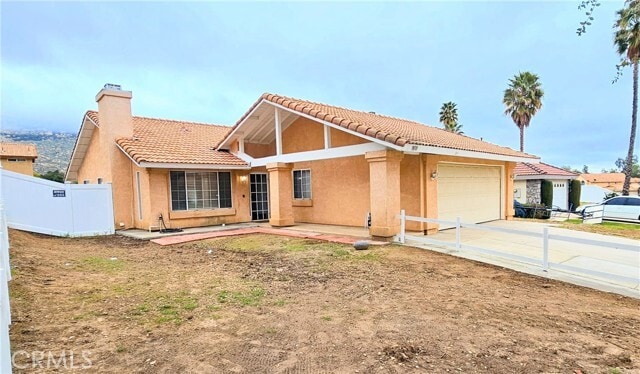 Building Photo - 9870 Sycamore Canyon Rd