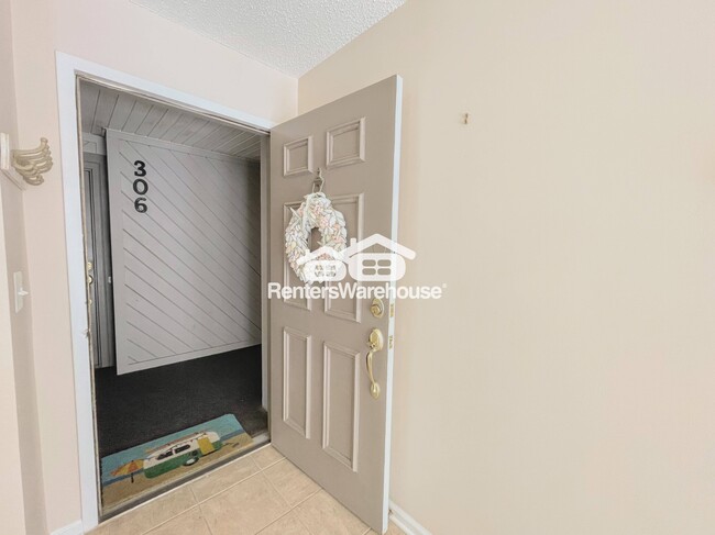 Foto del edificio - 411 Harbour Point