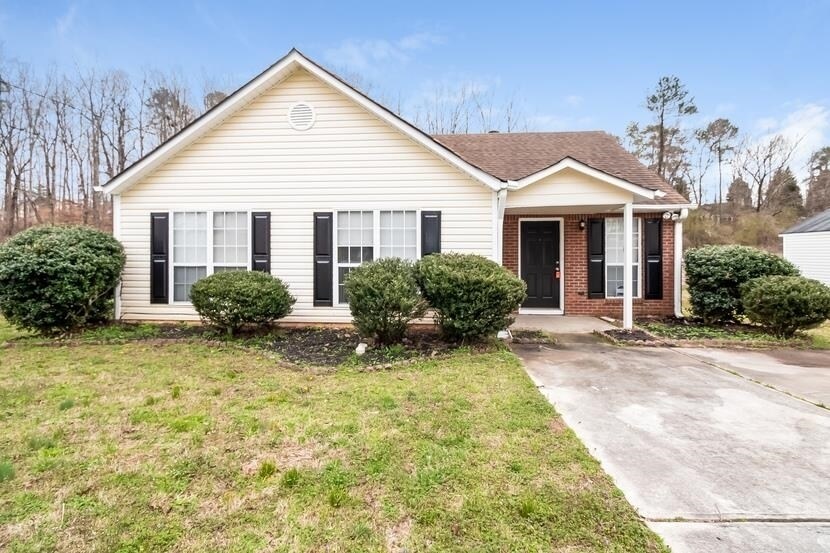 Foto principal - 6800 Hidden Lake Dr