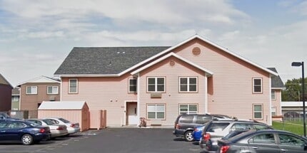 Building Photo - 986 W Juniper Ave