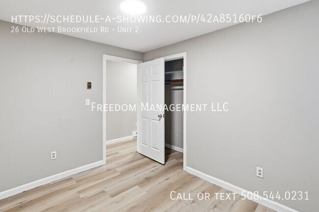 Foto del edificio - 26 Old West Brookfield Rd