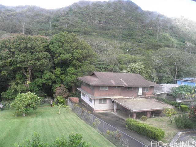 Building Photo - 2834 Kalihi St