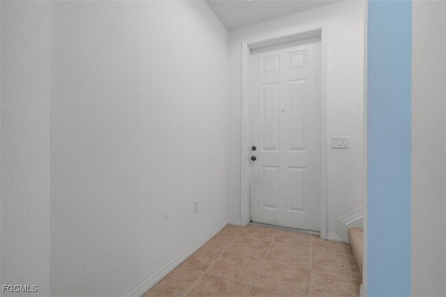 Building Photo - 16217 Via Solera Cir
