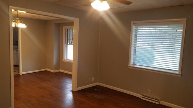 Foto del edificio - 2103 N 28th St