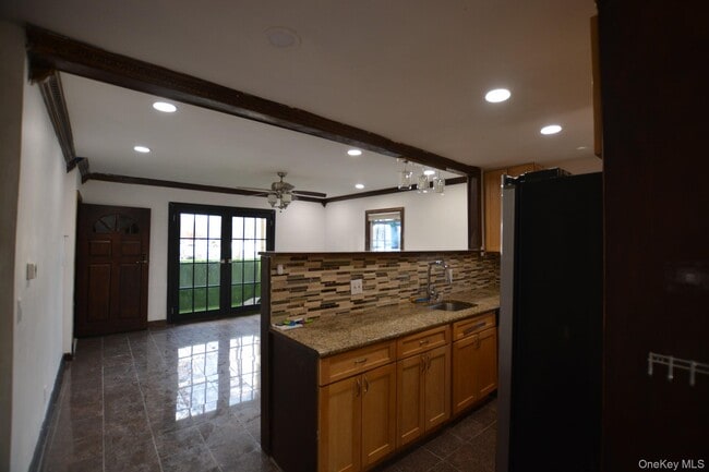 Building Photo - 82-01-82251 251st St