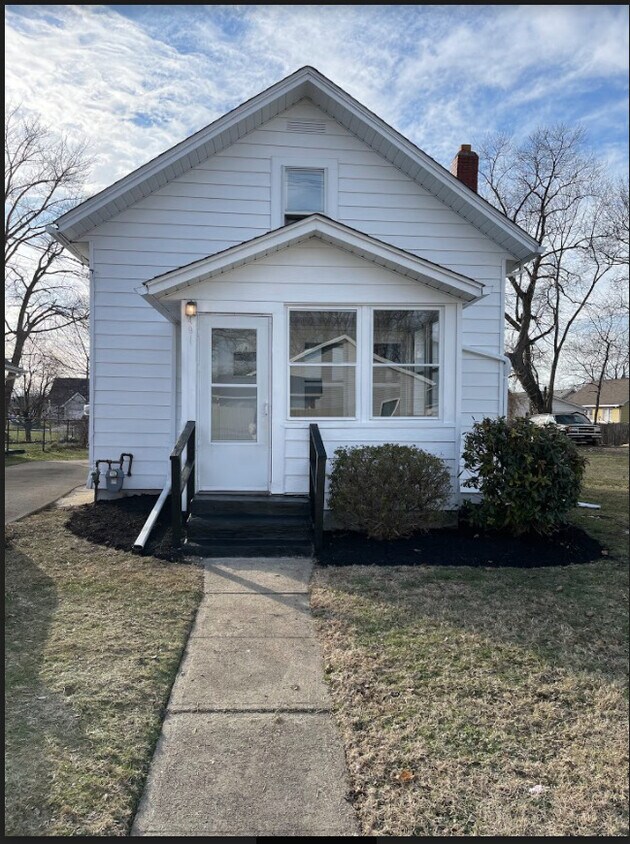 Primary Photo - 491 Lawnview Ave