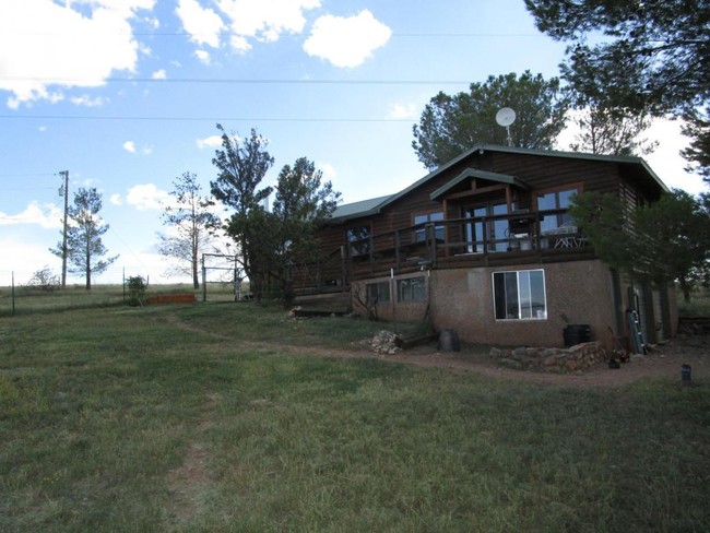 Building Photo - 360 Elgin Canelo Road
