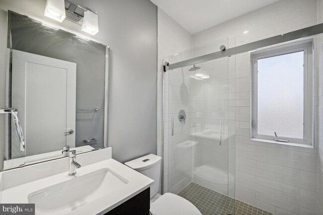 Foto del edificio - 2724 12th St NE