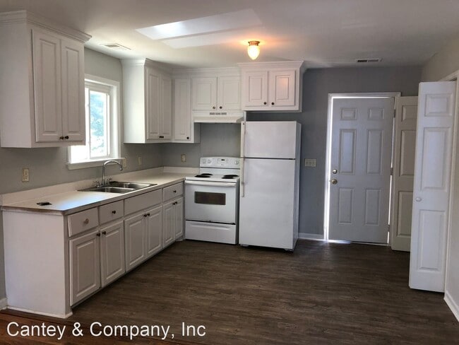 Building Photo - 4 br, 2 bath House - 4417 Hawthorne Avenue