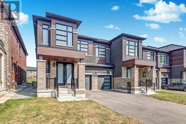Photo du bâtiment - 1054 Skyridge Blvd