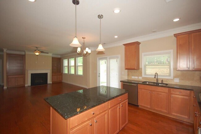 Building Photo - 235 Haney Rd
