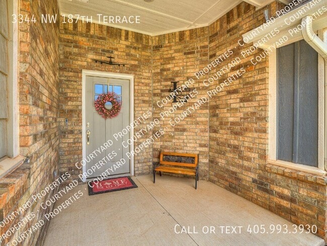 Foto del edificio - 3344 NW 187th Terrace