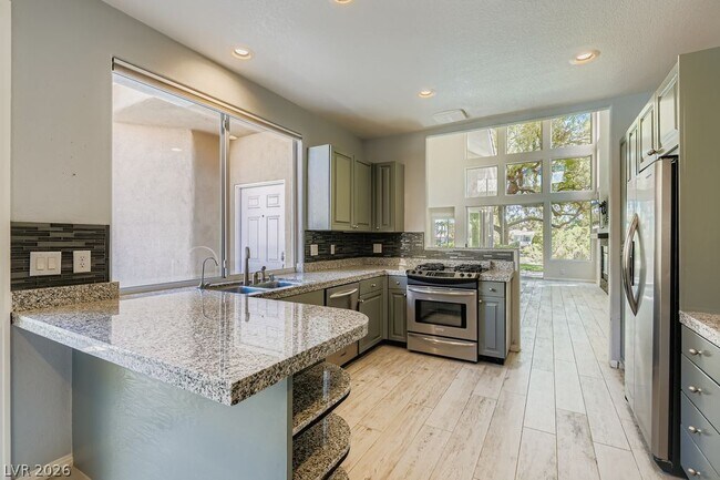 Foto del edificio - 5016 Mt Pleasant Ln