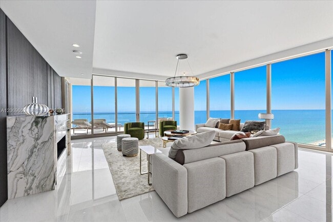 Foto del edificio - 17975 Collins Ave
