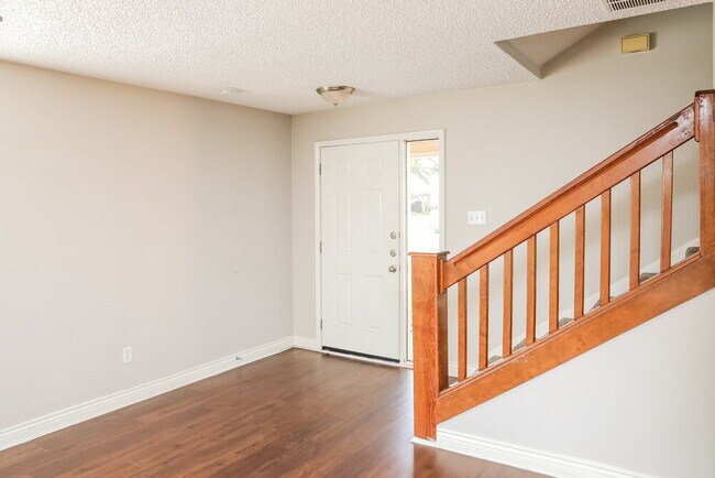 Foto del edificio - 1521 Lincolnshire Way