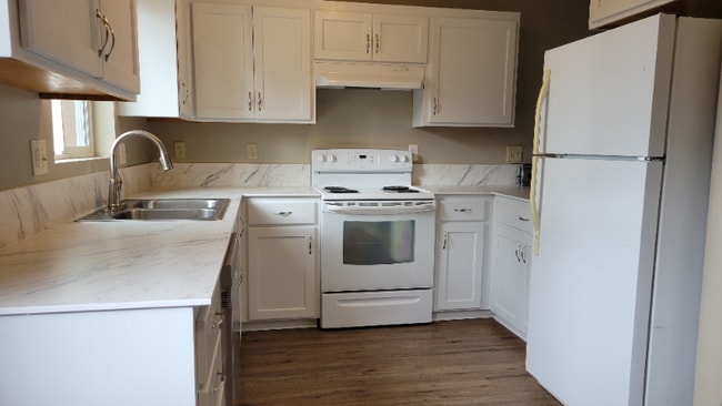 Building Photo - 4173 Glacier View Dr