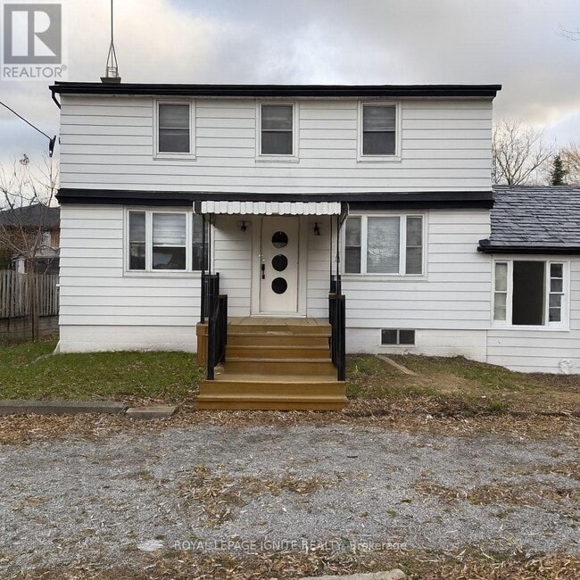 Building Photo - 187 Twyn Rivers Dr