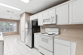 Building Photo - 51 Marble Rock Pl