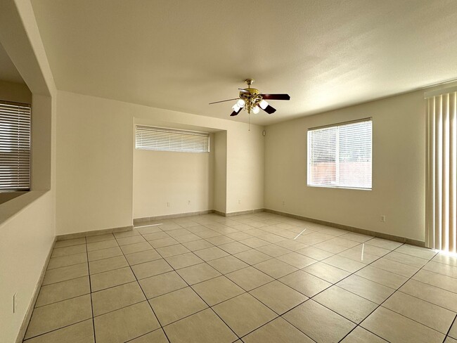 Building Photo - 6839 Scarlet Flax St